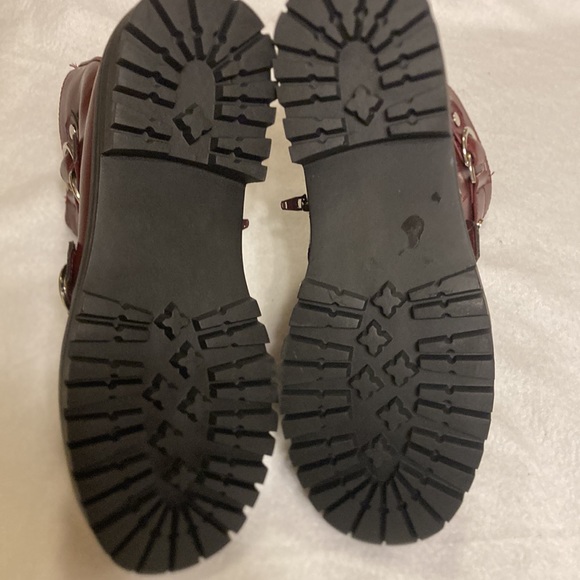 SO Maroon Ankle Boot - Picture 7 of 10